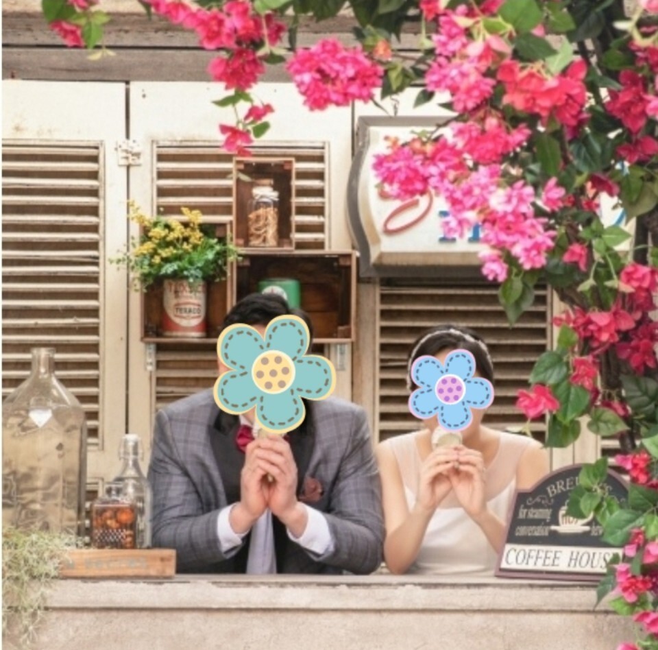 부부의 연을 맺게 된 커플을 축하드립니다.