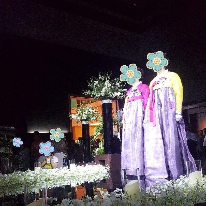 양가 어머님 수고 많으셨습니다. 그리고 축하드립니다.