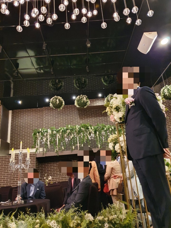 두분의 결혼을 축하드립니다