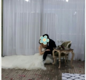웨딩촬영하셨어요.